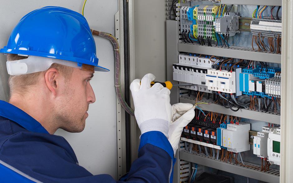 électricité bâtiment industriel Igny